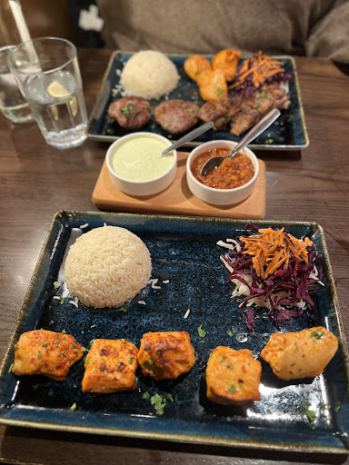 Photo of Turkuaz Restaurant Dorking - 2-3 St Martin's Walk, Dorking RH4 1UT